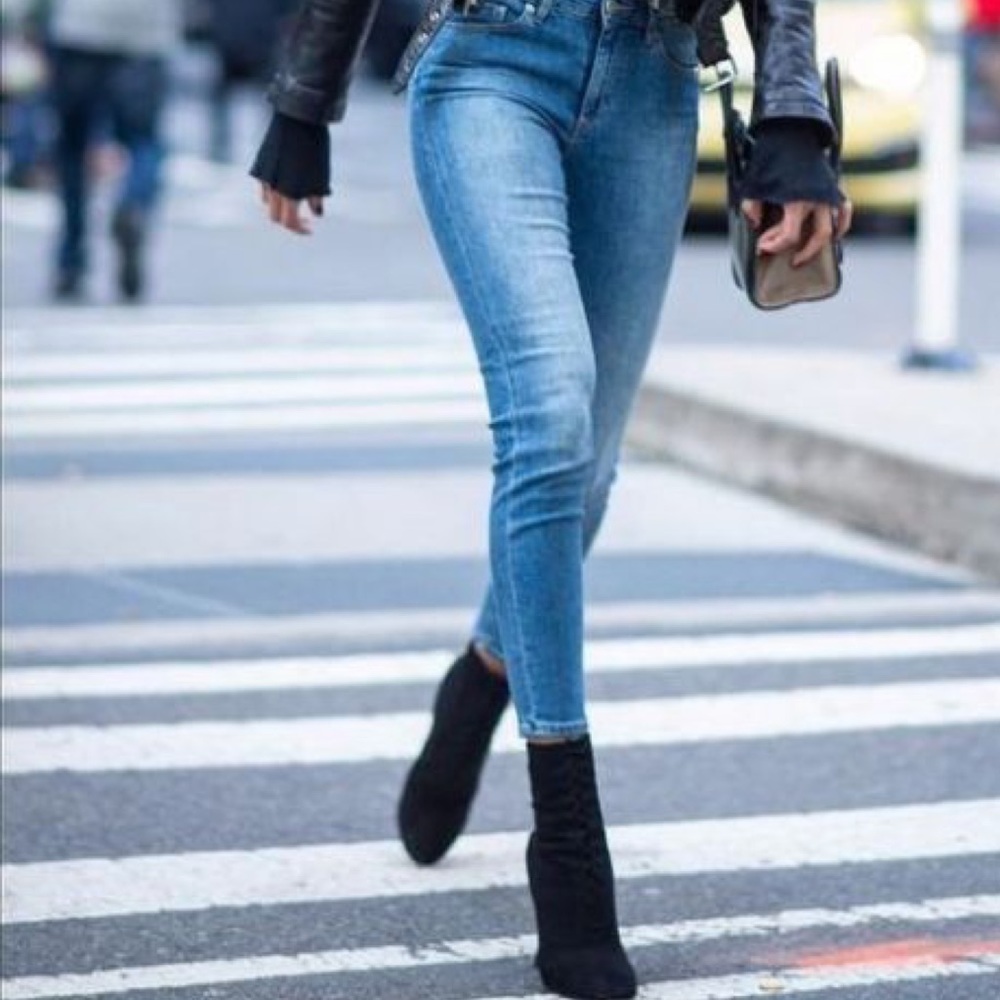 ✨Last✨ Black Vegan Suede Almond Toe Boots - Picture 7 of 8